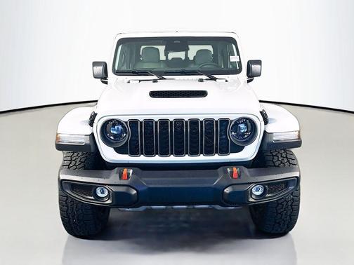 2026 Jeep Gladiator Mojave 4x4