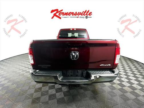2022 RAM 2500 Big Horn Crew Cab 4x4 8' Box