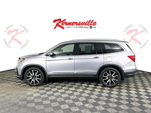 2020 Honda Pilot Touring 8-Passenger