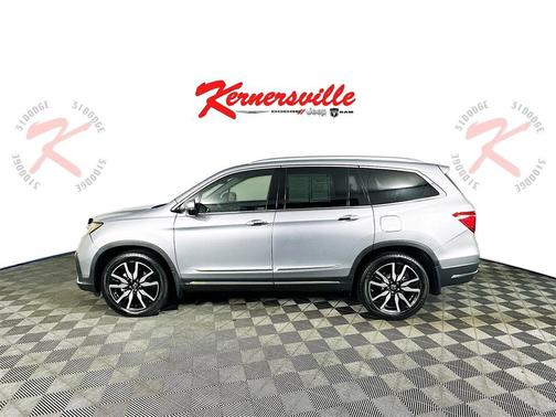 2020 Honda Pilot Touring 8-Passenger