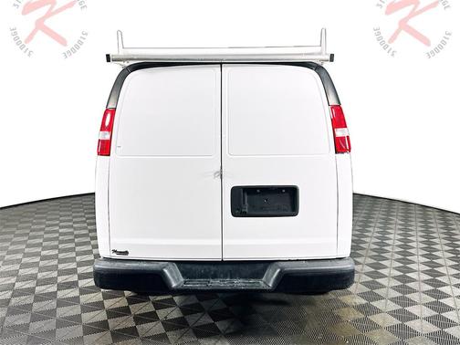 2021 Chevrolet Express 2500 RWD 2500 Regular Wheelbase WT