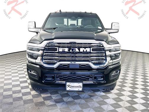 2025 RAM 3500 Laramie Crew Cab 4x4 8' Box