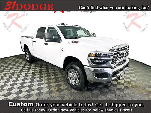 2025 RAM 2500 Tradesman Crew Cab 4x4 6'4' Box