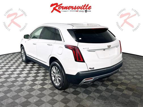 2022 Cadillac XT5 Premium Luxury