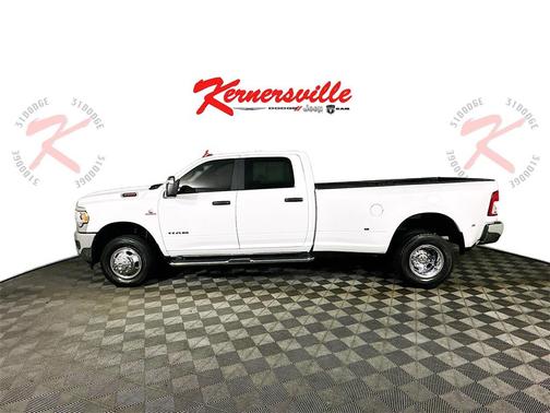 2023 RAM 3500 Big Horn Crew Cab 4x4 8' Box