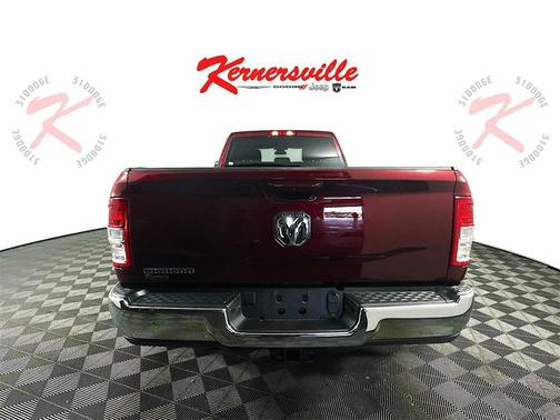 2021 RAM 3500 Big Horn Crew Cab 4x4 8' Box
