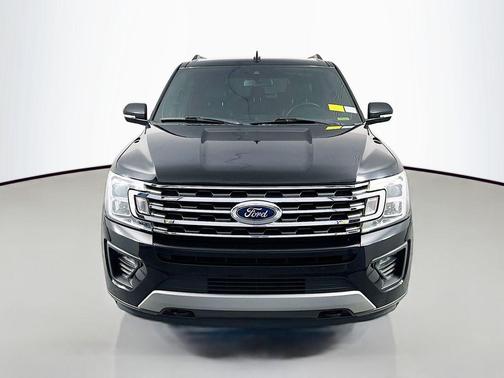 AGATE BLACK METALLIC 2019 Ford Expedition Max XLT