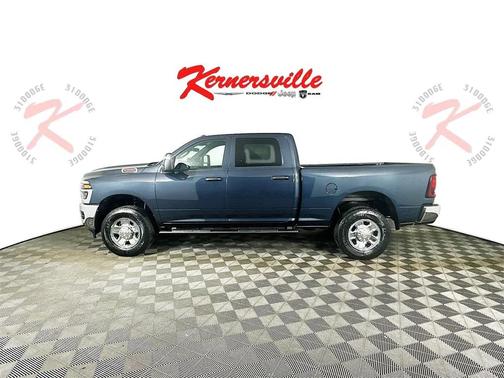 2026 RAM 2500 Tradesman Crew Cab 4x4 6'4' Box