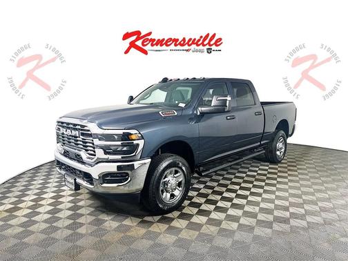 2026 RAM 2500 Tradesman Crew Cab 4x4 6'4' Box