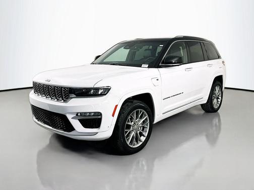 Bright White Clearcoat 2022 Jeep Grand Cherokee 4xe Summit