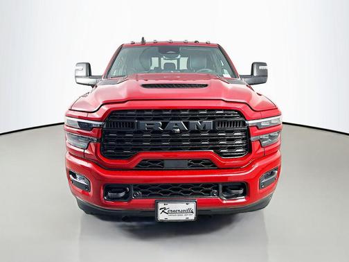 Molten Red Pearlcoat 2026 RAM 2500 Limited Mega Cab 4x4 6'4' Box