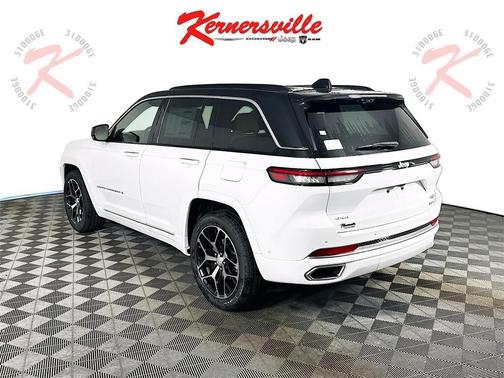 2025 Jeep Grand Cherokee Summit