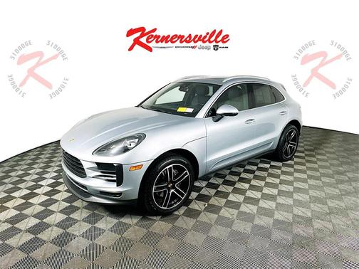 2021 Porsche Macan Base
