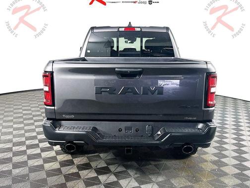 2026 RAM 1500 Warlock Crew Cab 4x4 5'7' Box