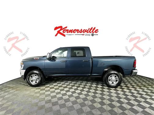 2025 RAM 2500 Tradesman Crew Cab 4x4 6'4' Box