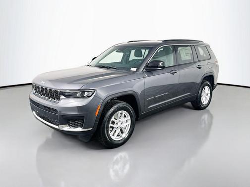 Baltic Gray Metallic Clearcoat 2026 Jeep Grand Cherokee L Altitude