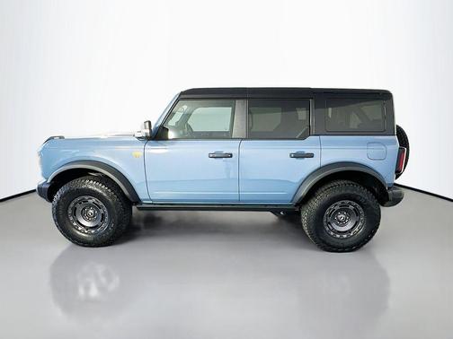 Azure Gray Metallic Tri-Coat 2025 Ford Bronco Badlands