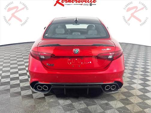 2023 Alfa Romeo Giulia Quadrifoglio