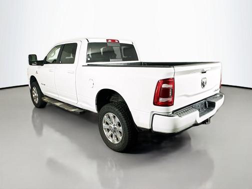 Bright White Clearcoat 2023 RAM 2500 Laramie Crew Cab 4x4 6'4' Box