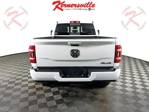 2023 RAM 2500 Laramie Crew Cab 4x4 6'4' Box