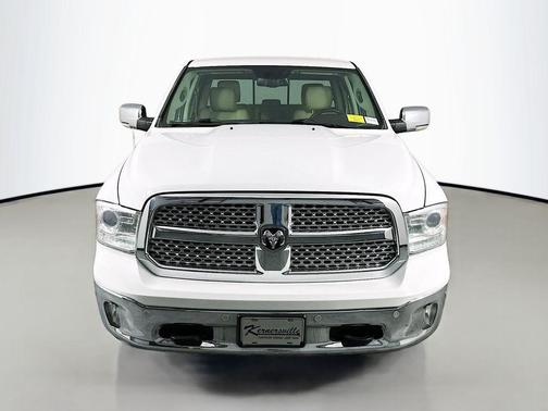 Bright White Clearcoat 2015 RAM 1500 Laramie