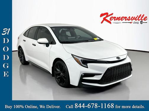 Ice Cap 2024 Toyota Corolla SE