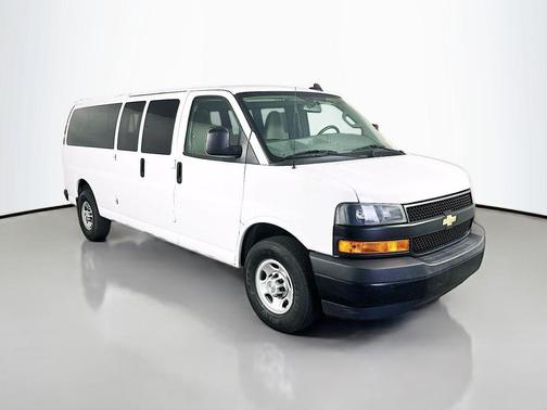 2022 Chevrolet Express 3500 RWD 3500 Extended Wheelbase LS