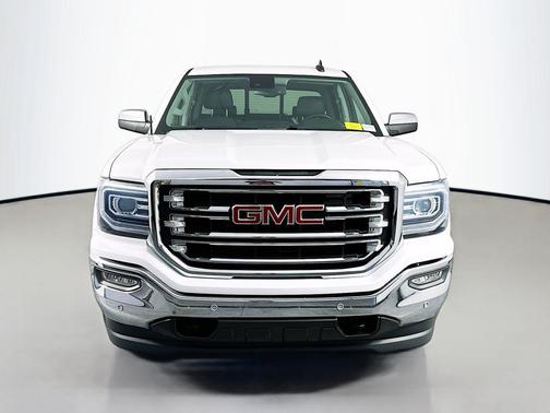 Summit White 2018 GMC Sierra 1500 SLT