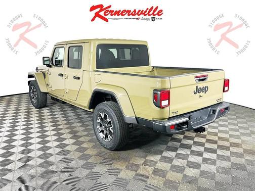 2026 Jeep Gladiator Sahara 4x4
