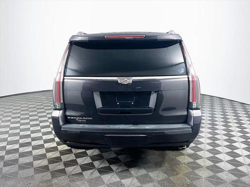 2017 Cadillac Escalade Premium Luxury