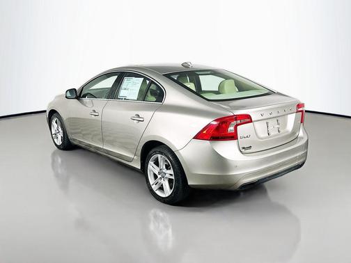 2015 Volvo S60 T5 Premier