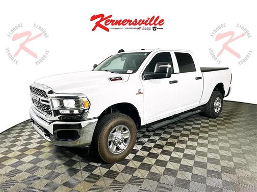 2024 RAM 2500 Tradesman Crew Cab 4x4 6'4' Box