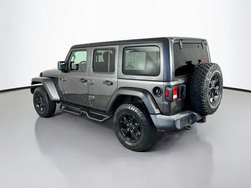 Granite Crystal Metallic Clearcoat 2021 Jeep Wrangler Willys
