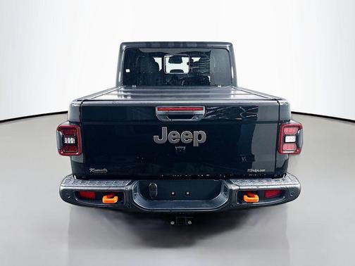 2026 Jeep Gladiator Mojave X