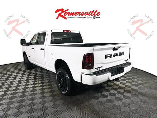 2025 RAM 2500 Big Horn Crew Cab 4x4 6'4' Box
