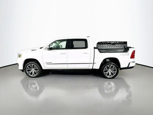 Ivory White Tri-Coat Pearlcoat 2026 RAM 1500 ST