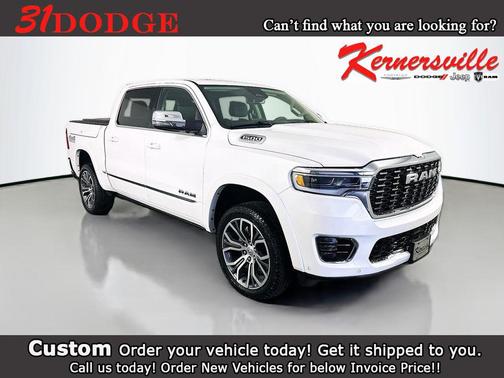 Ivory White Tri-Coat Pearlcoat 2026 RAM 1500 ST