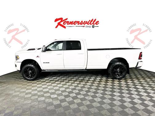 2023 RAM 3500 Laramie Crew Cab 4x4 8' Box