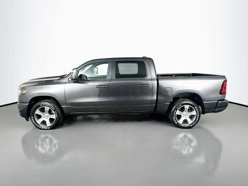 2025 RAM 1500 Express