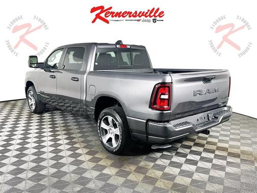 2025 RAM 1500 Express