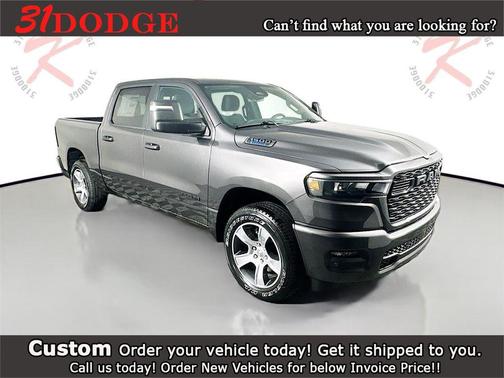 2025 RAM 1500 Express