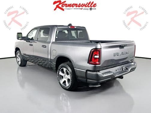 2025 RAM 1500 Express