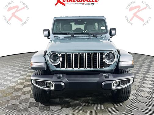 2026 Jeep Wrangler 4-Door Sahara 4x4