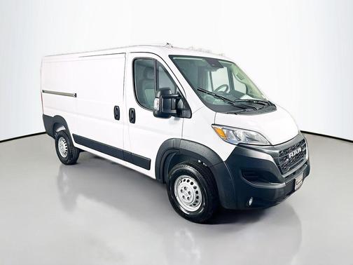 2026 RAM ProMaster 1500 Low Roof