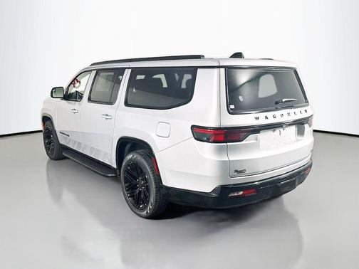 Silver Zynith 2025 Jeep Wagoneer L Series II Carbide 4x4