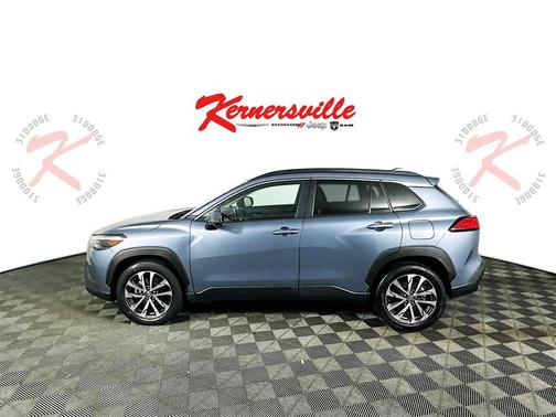 2023 Toyota Corolla Cross XLE