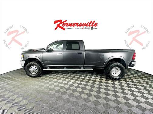 2022 RAM 3500 Laramie Crew Cab 4x4 8' Box