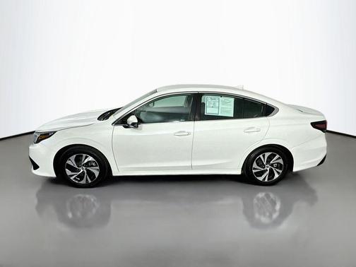 Crystal White Pearl 2020 Subaru Legacy Premium