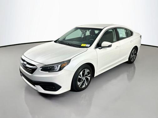 Crystal White Pearl 2020 Subaru Legacy Premium