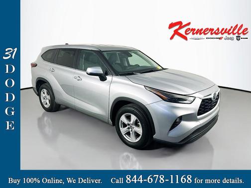 Celestial Silver Metallic 2024 Toyota Highlander LE